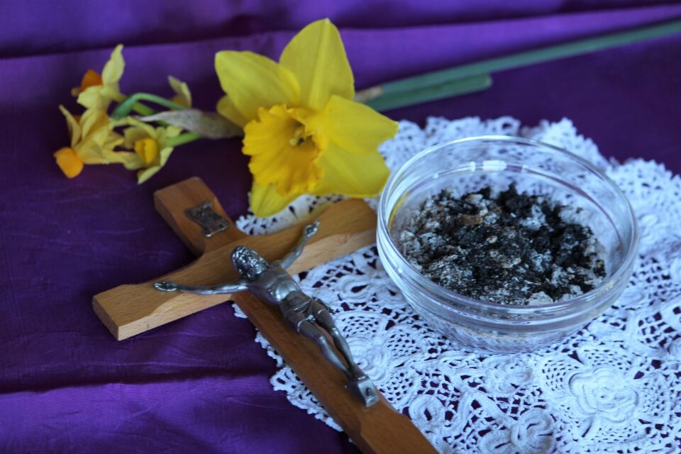 ash wednesday, lent, spiritual, jesus, meditation, catholic, spirituality, pray, christianity, religion, holy, symbol, faith, crucifix, ash wednesday, ash wednesday, ash wednesday, ash wednesday, ash wednesday, lent, lent, lent