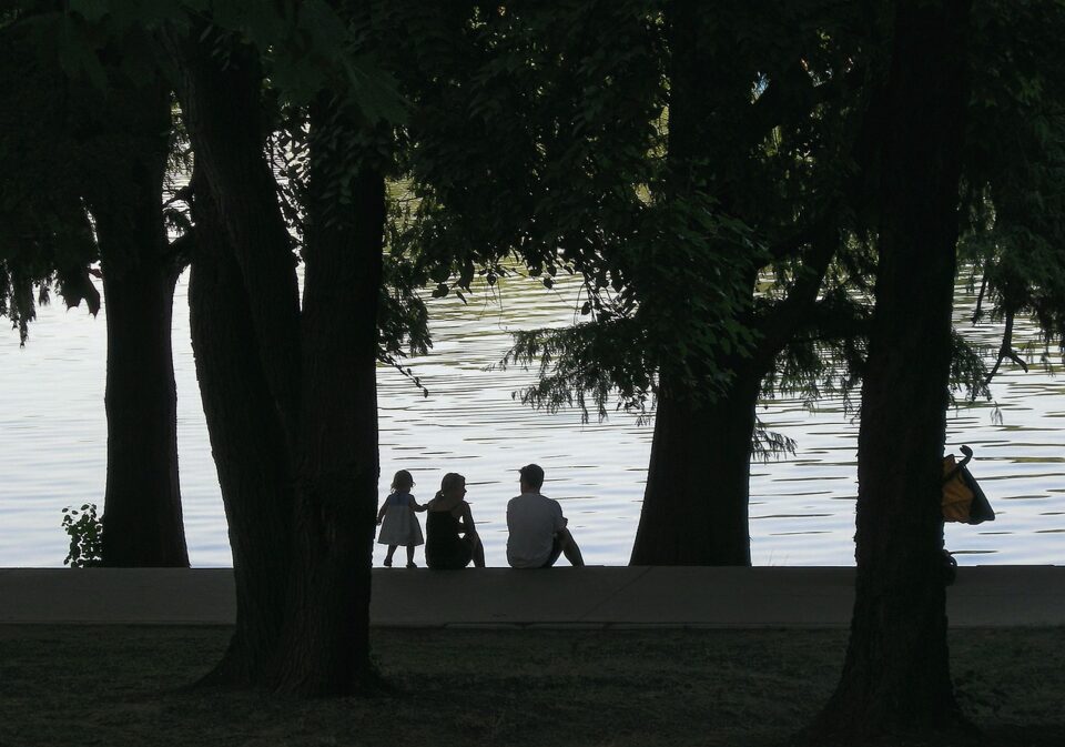 family, evening, silence, together, mother, nature, father, daughter, trees, lake, park herastrau, bucharest, romania