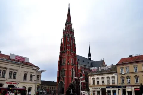 Počinje obnova katedrala u Osijeku i Đakovu osijek-co-cathedral-1144004_640