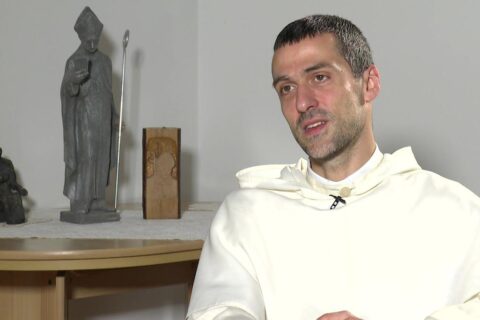 Fr. Ivan Dominik Iličić preuzima Radio Mariju maxresdefault