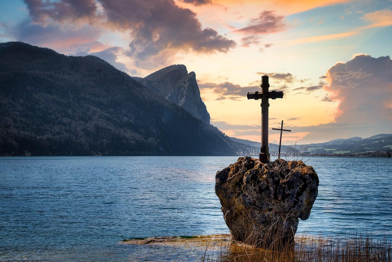 lake, cross, water, religion, mondsee, landscape, cross, nature, cross, cross, cross, cross, mondsee