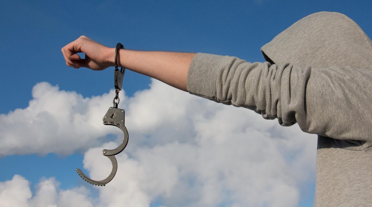 aids, handcuffs, ambulance, hiv, thief, freedom, nature, hope, happiness, sky, clouds, human, addiction, alcoholism, independence, liberation, courage, free man, hand-in-hand handcuffed