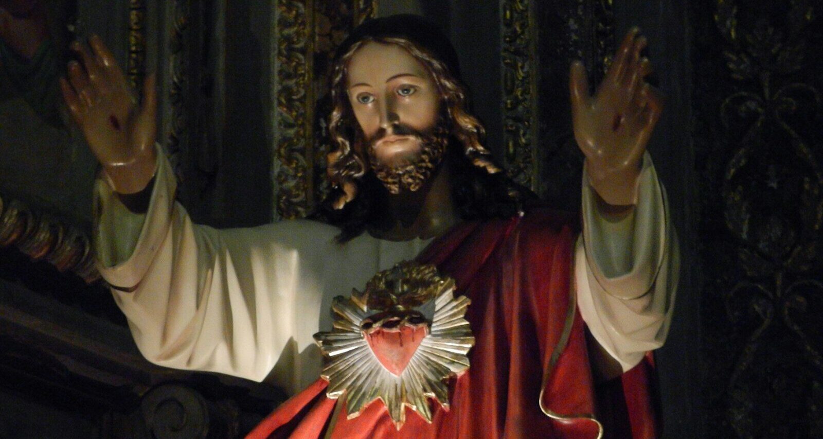 Jesus Christ statue