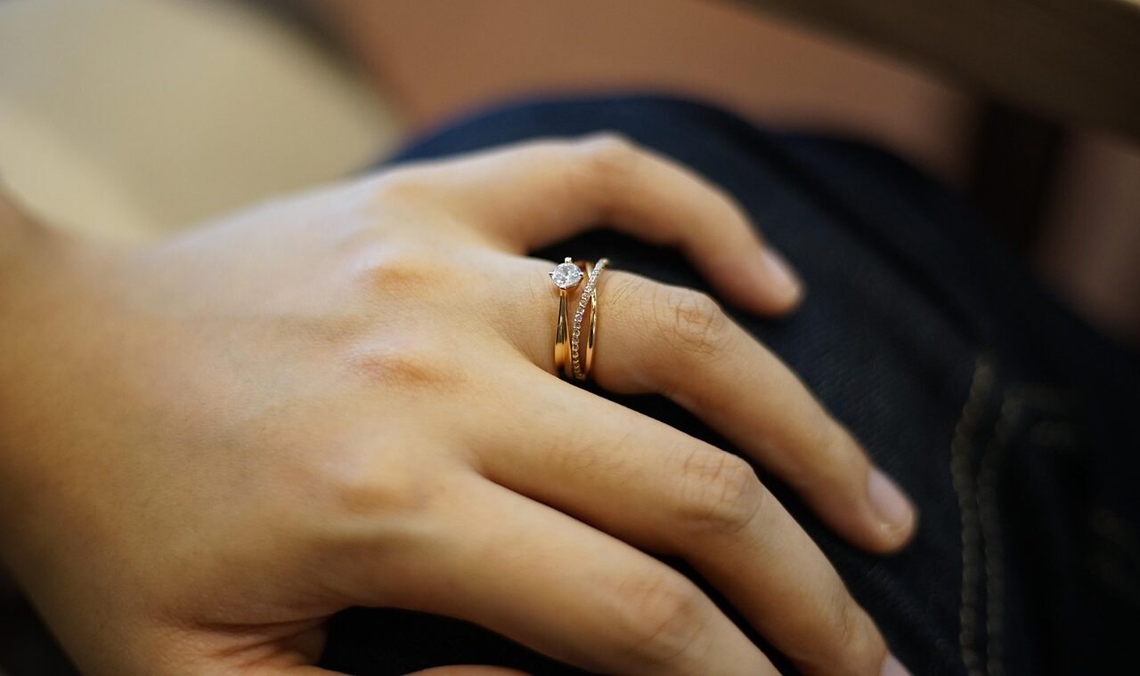 hand, ring, wedding ring, gold, jewelry, married, engagement, female, love, marriage, brown wedding, brown jewelry, ring, ring, ring, wedding ring, wedding ring, wedding ring, wedding ring, wedding ring, jewelry, jewelry, jewelry