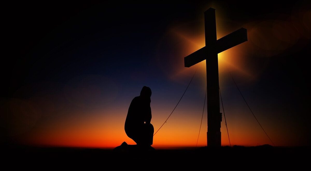 cross, sunset, humility, devotion, silhouette, human, kneeling, knee, pray, worships, prayer, faith, religion, church, symbol, clouds, heaven, christian, crucifixion, quiet, immersion, jesus christ, meditation, jesus, nature, christ, christianity, black, figure